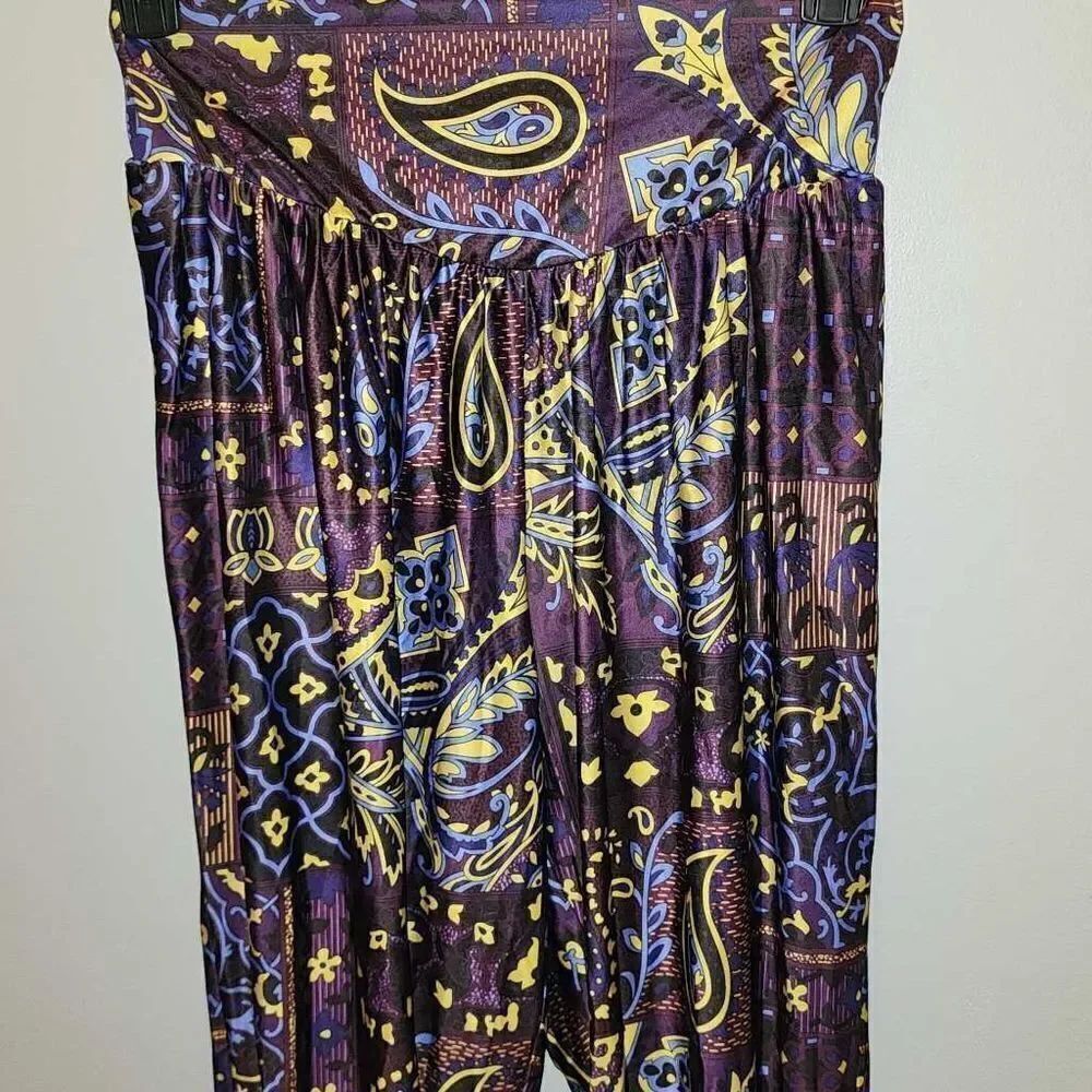 Shein Pants - Picture 2 of 5